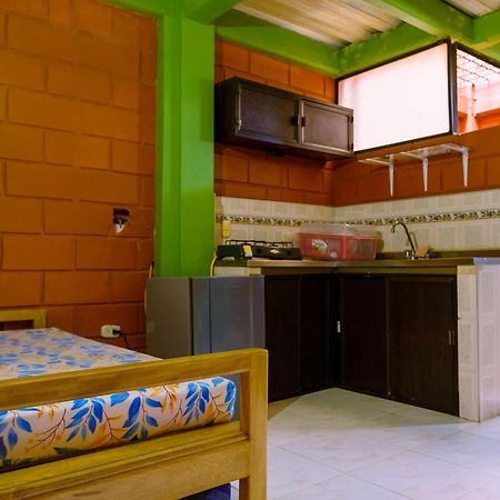 Mi Pueblo Natal Aptos Y Habitaciones Necoclí Exteriör bild