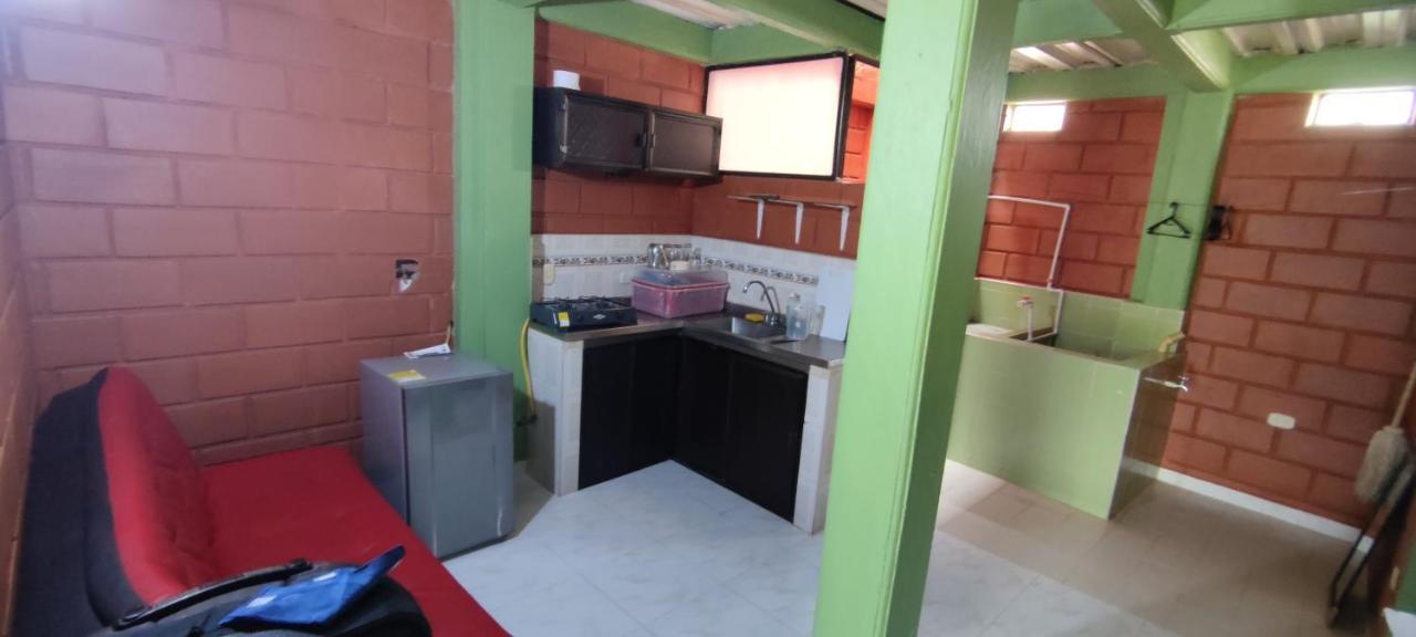 Mi Pueblo Natal Aptos Y Habitaciones Necoclí Exteriör bild