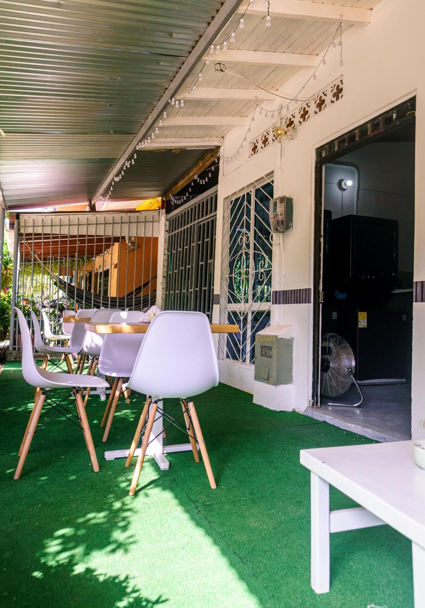 Mi Pueblo Natal Aptos Y Habitaciones Necoclí Exteriör bild