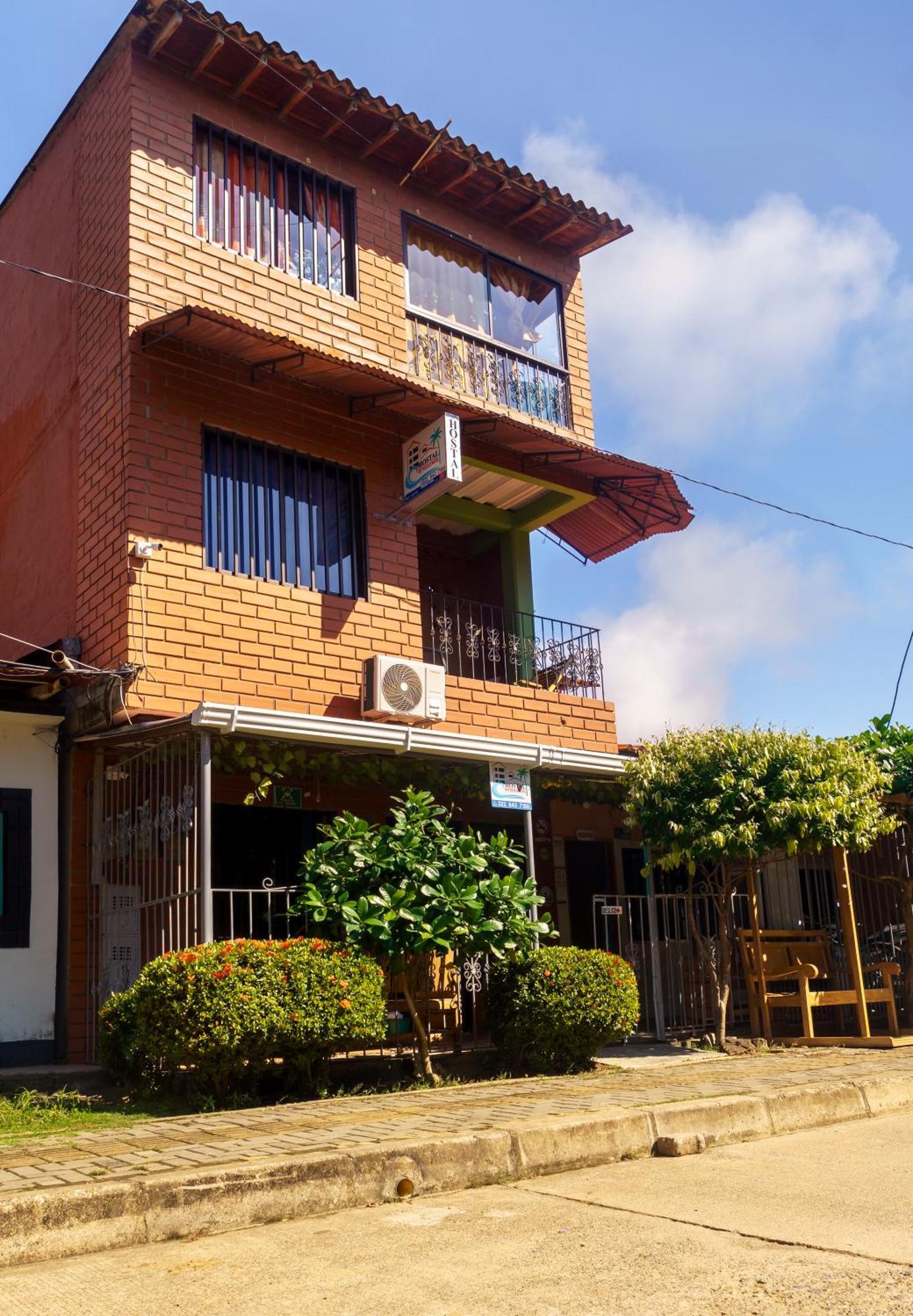 Mi Pueblo Natal Aptos Y Habitaciones Necoclí Exteriör bild